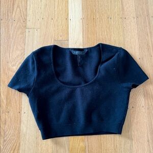 XXS black BCBG Maxazria short sleeve ribbed cropped top - great condition